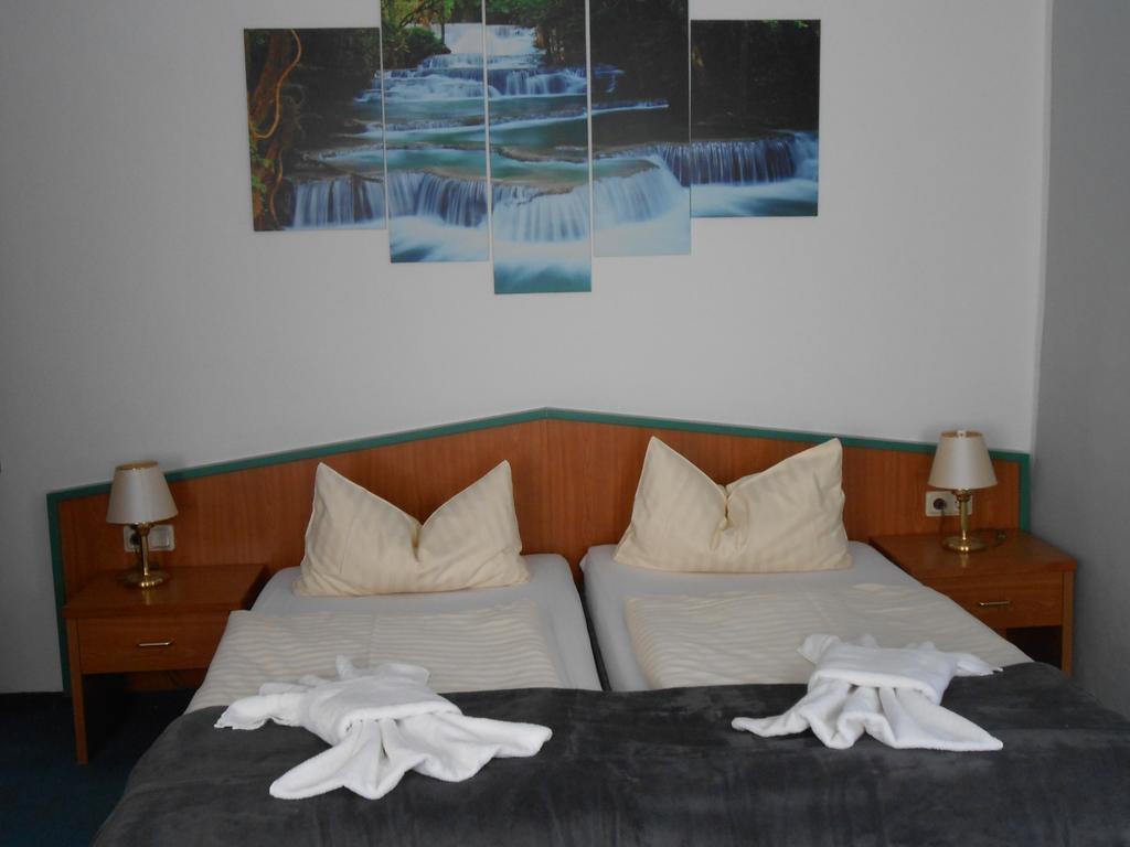 Greenline Ferienhotel Forelle ทาเลอ ภายนอก รูปภาพ